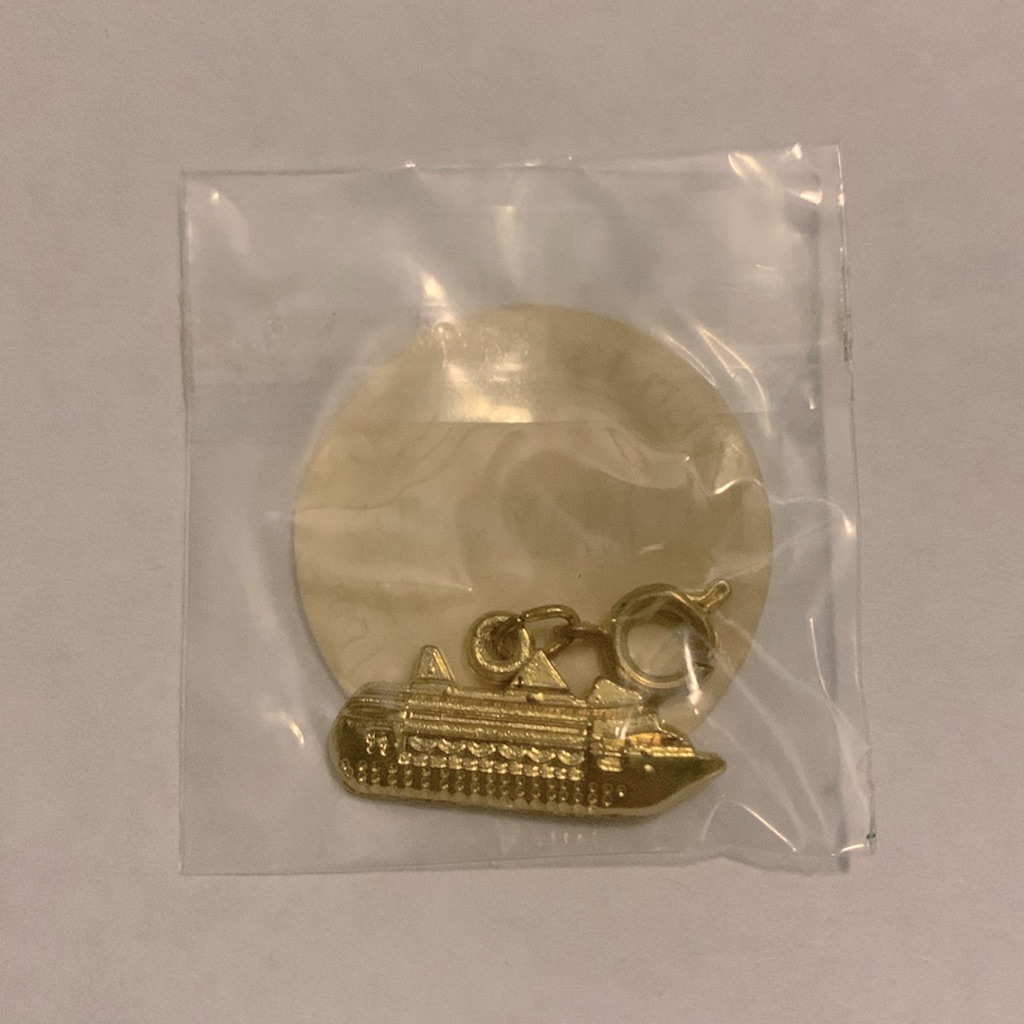 Diamonds International Cruise Ship Gold Tone Charm Nwt